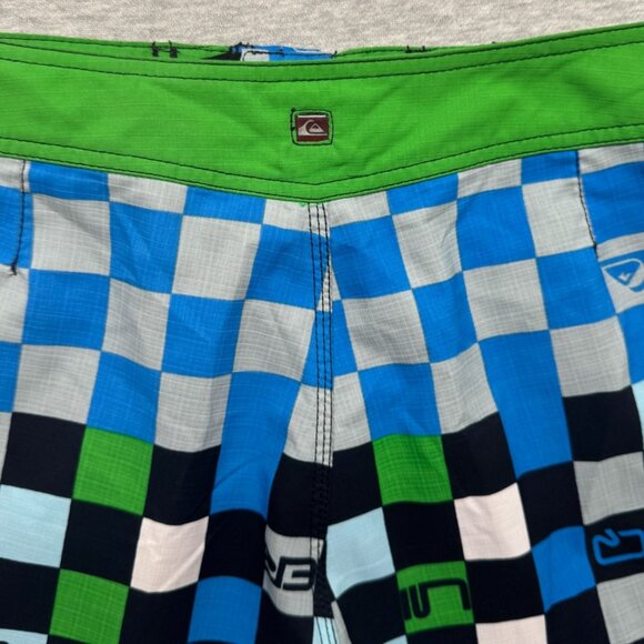 VTG 90s Quicksilver Board Shorts Men 38 Checkerboard Drawstring Surf Sportswear - Picture 6 of 13